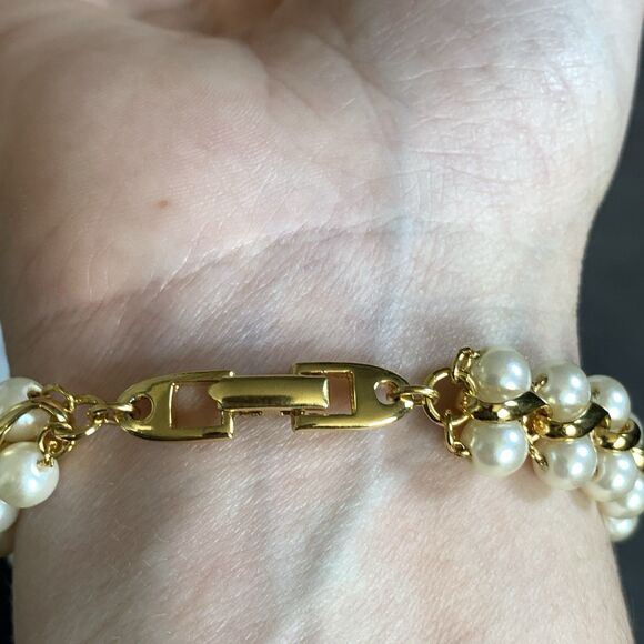 Gorgeous Vintage Napier Set Gold Tone Bracelet & Brooch w/Faux Pearls - Picture 7 of 10